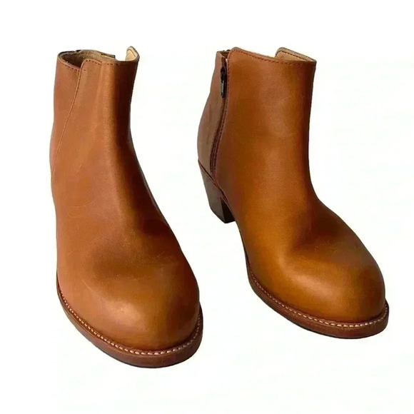 Adelante Brown Leather The Granada Ankle Boot - Picture 2 of 9